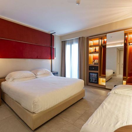 Best Western Plus Sabaudia Hotel Esterno foto
