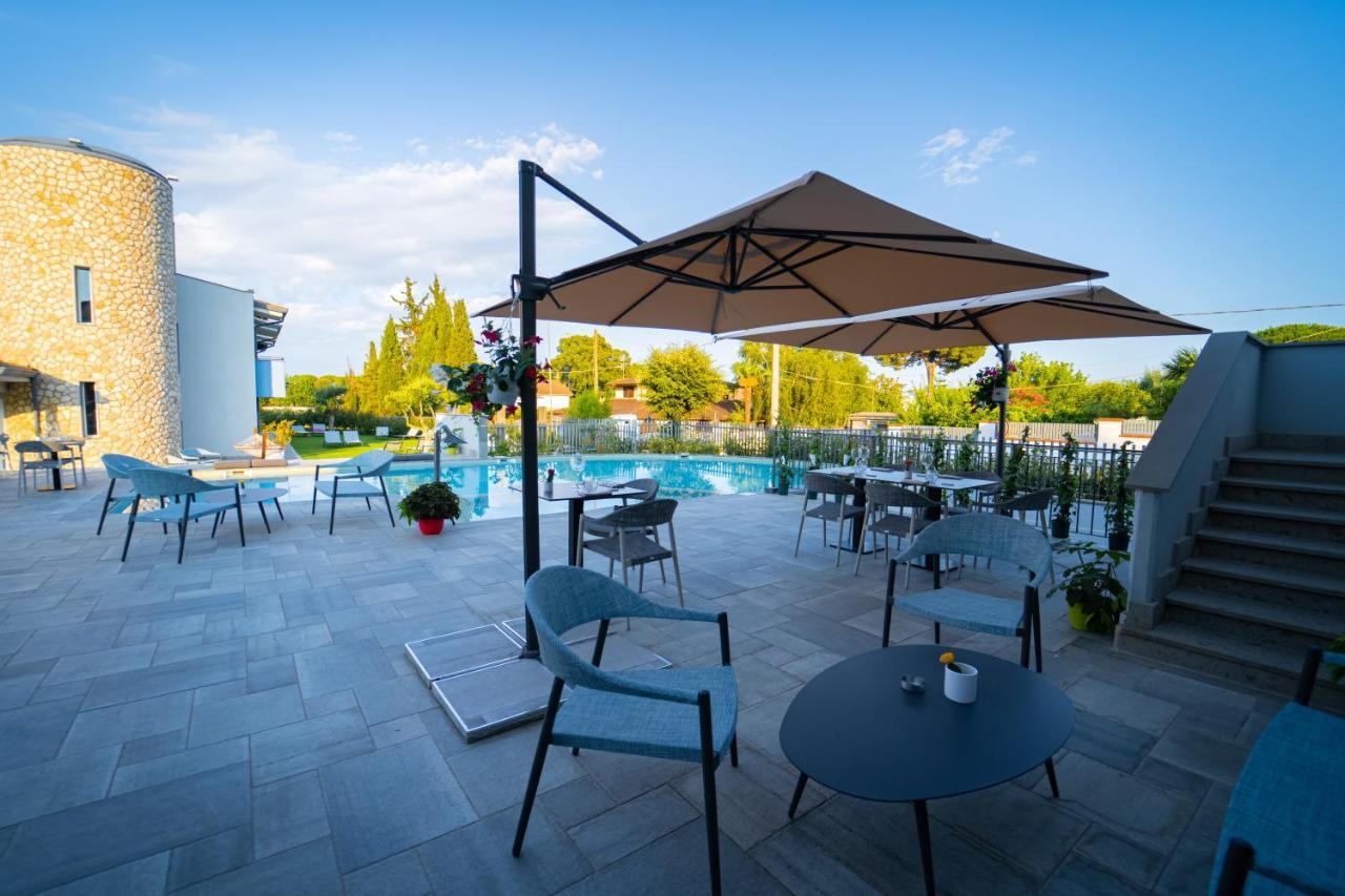 Best Western Plus Sabaudia Hotel Esterno foto