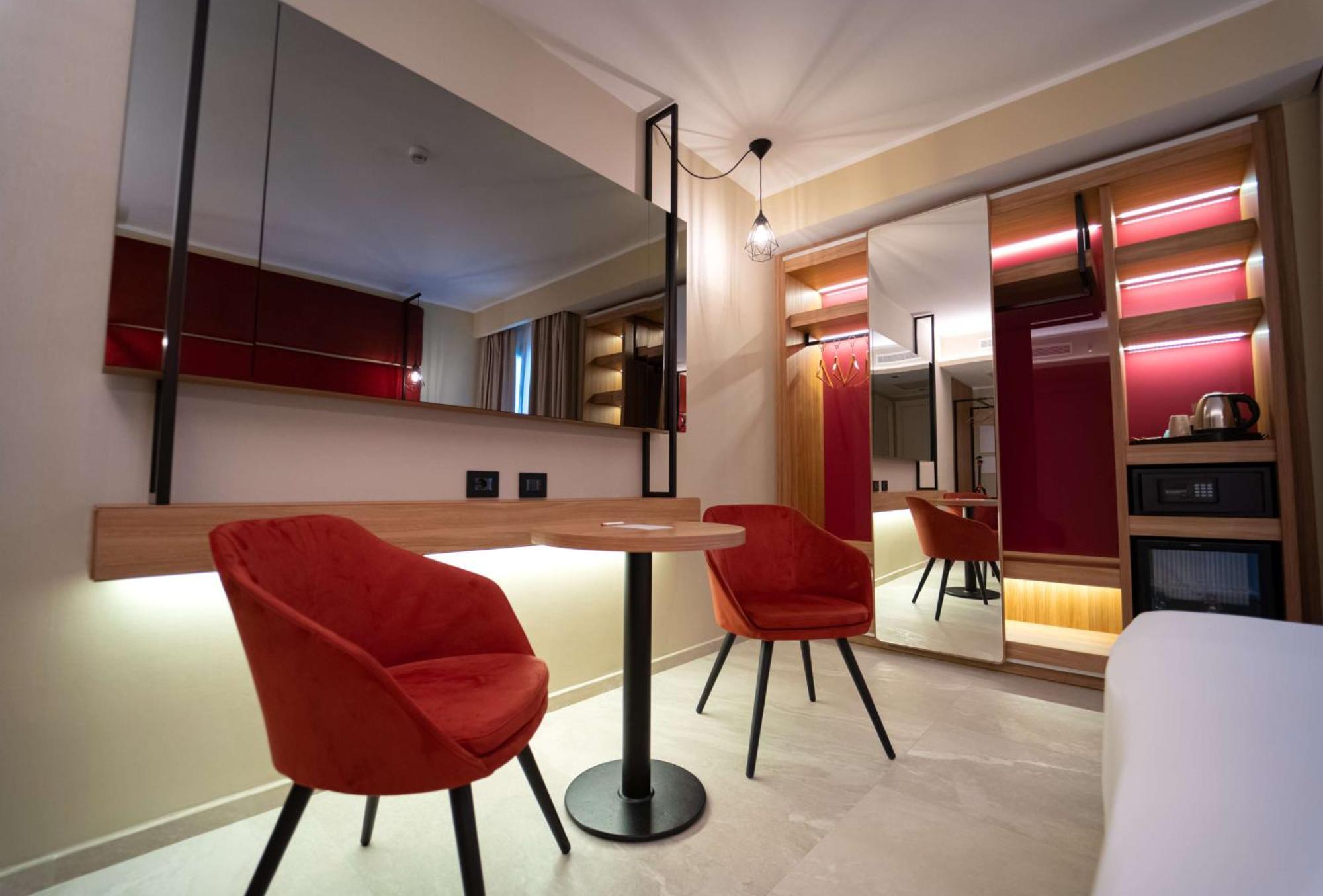 Best Western Plus Sabaudia Hotel Esterno foto
