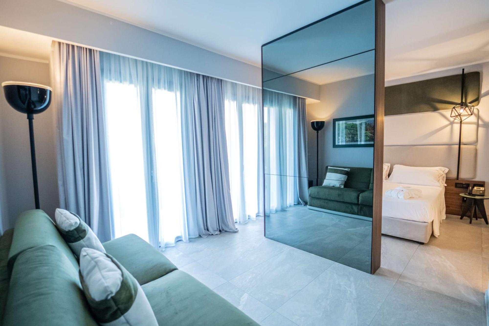 Best Western Plus Sabaudia Hotel Esterno foto