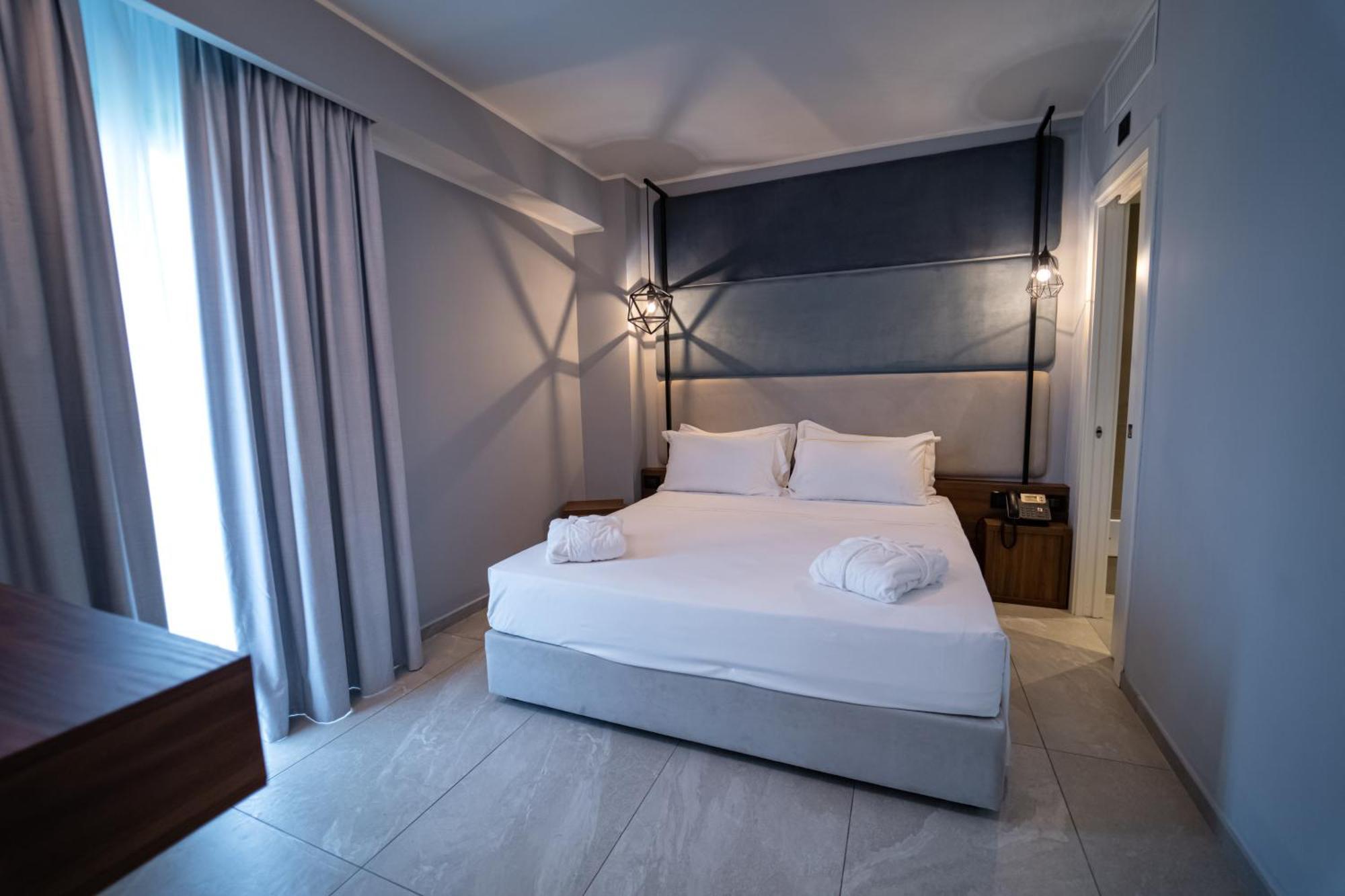 Best Western Plus Sabaudia Hotel Esterno foto