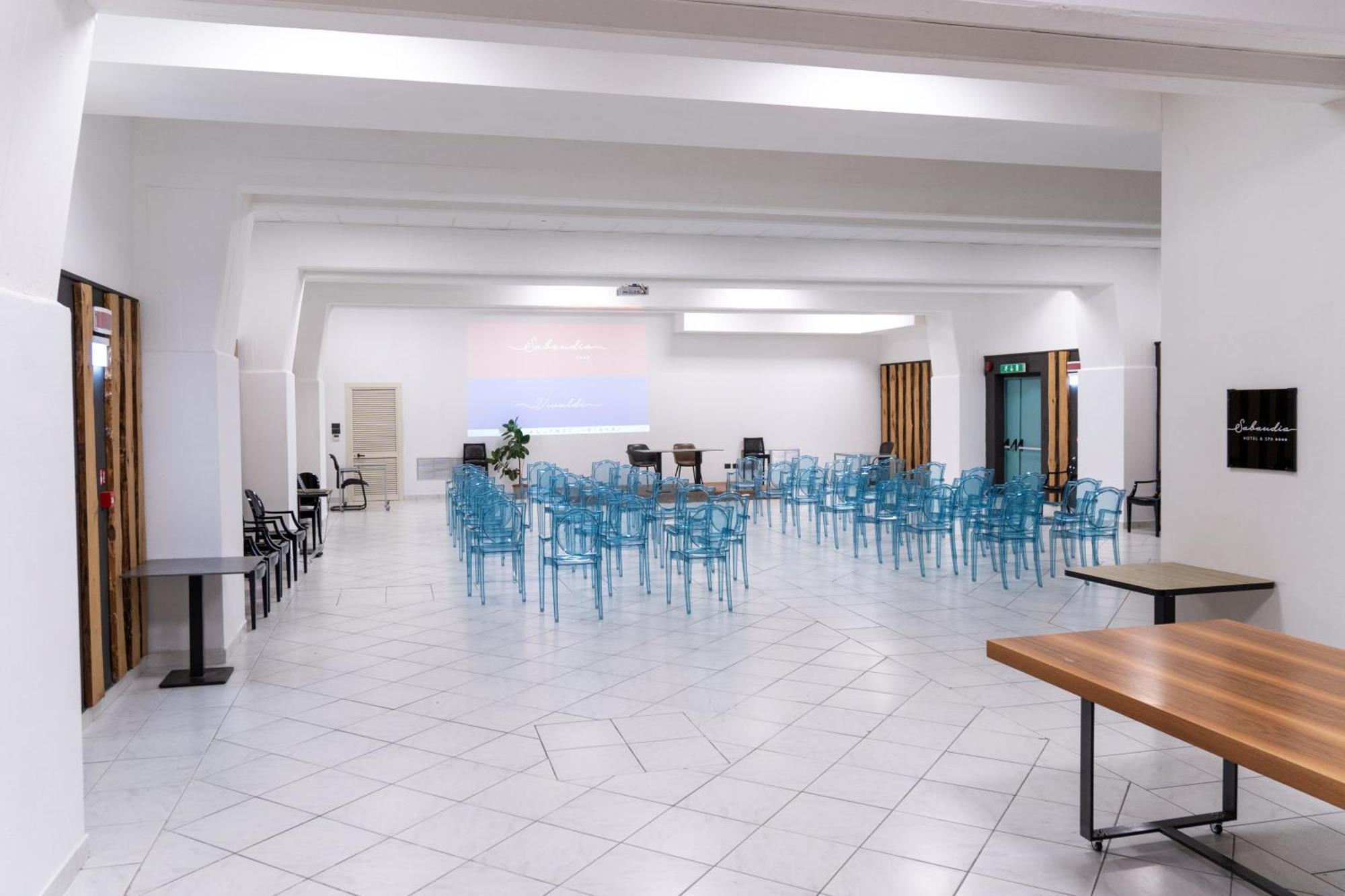 Best Western Plus Sabaudia Hotel Esterno foto